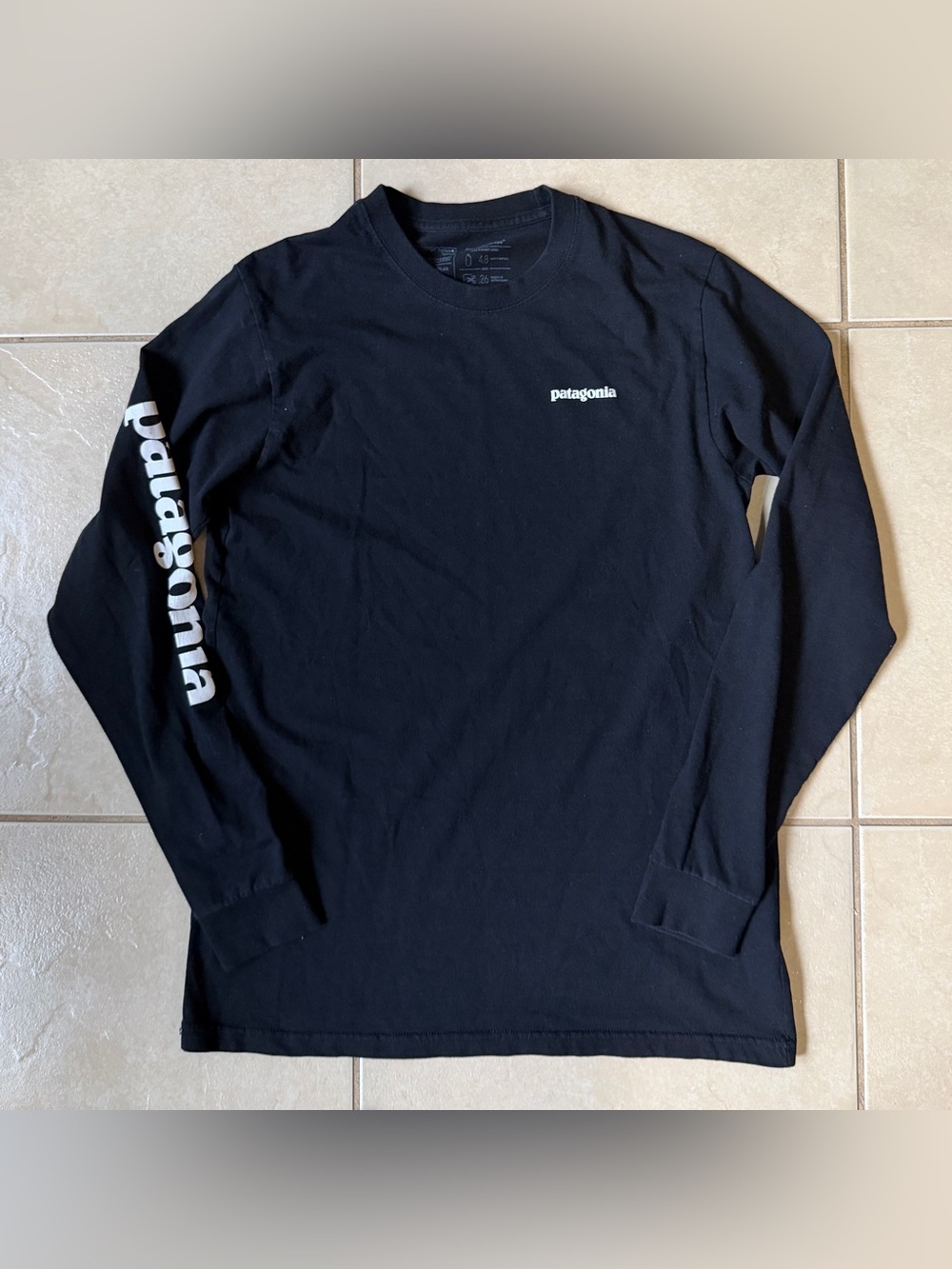 Patagonia Shirt Mens Medium Black Long Sleeve Responsibilitee Tee